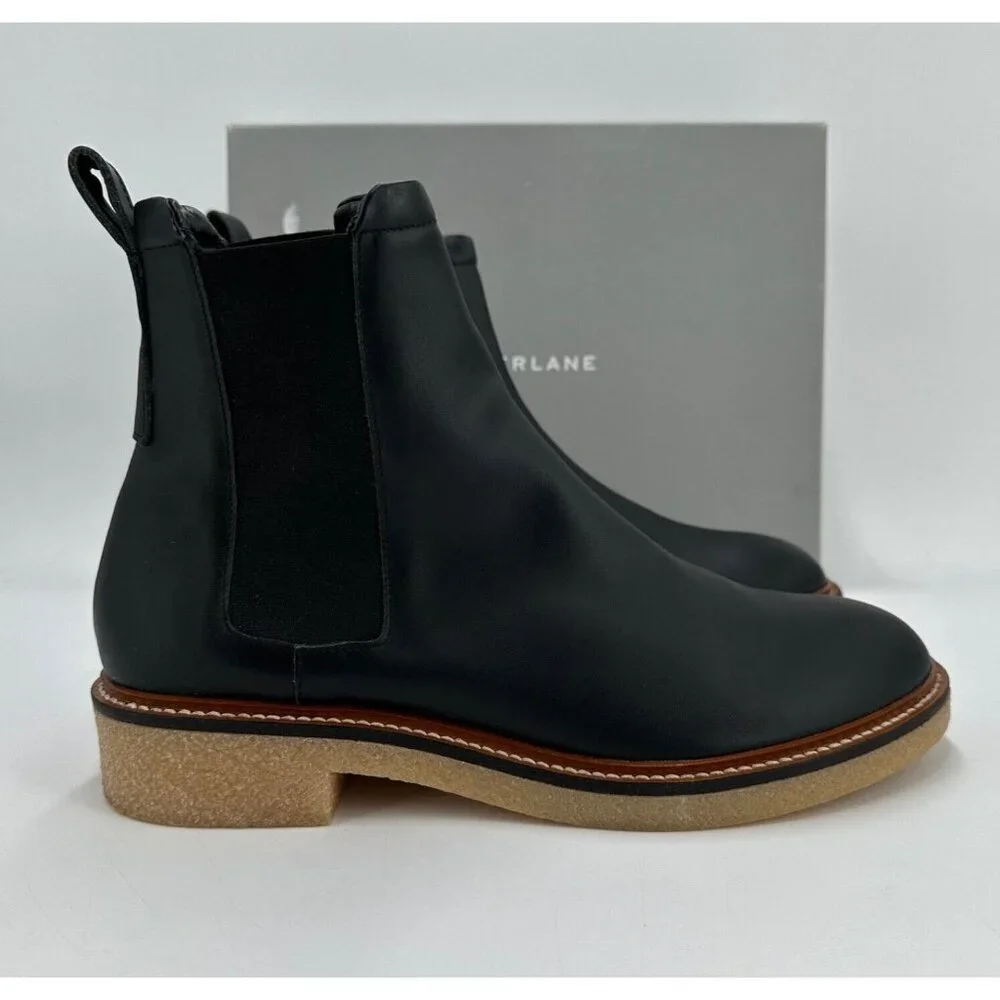 Everlane The Italian Leather Chelsea Boot in Black size 6 Women's Gum Outsole